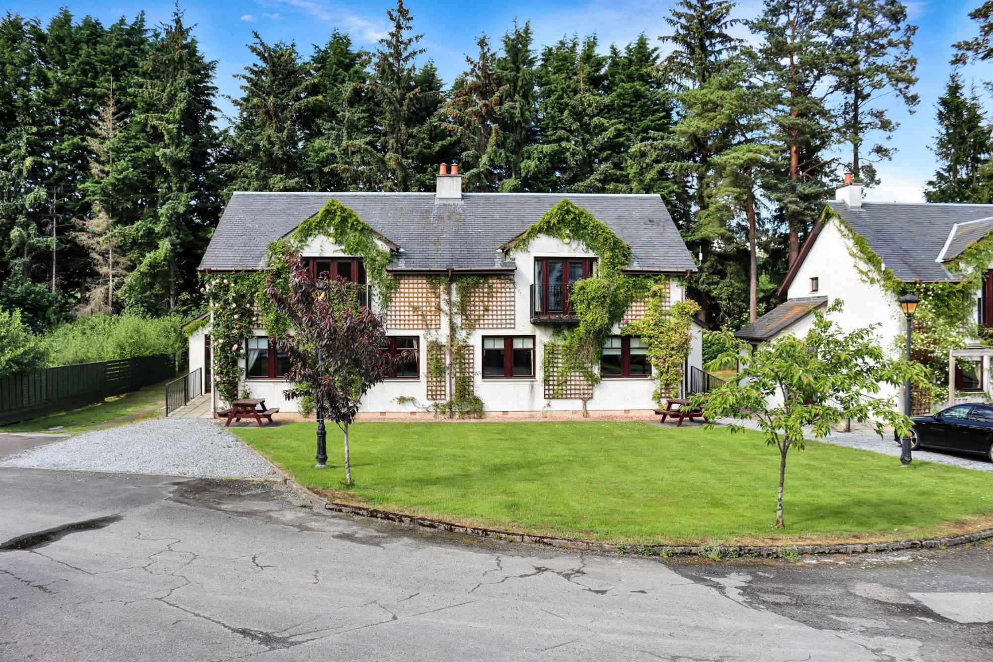 Lodges By Atholl Palace Pitlochry Exterior photo